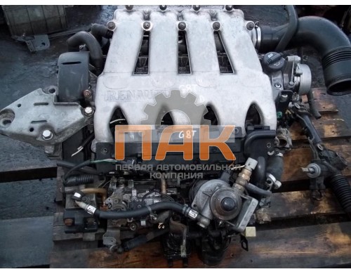 Двигатель на Renault 2.2 фото